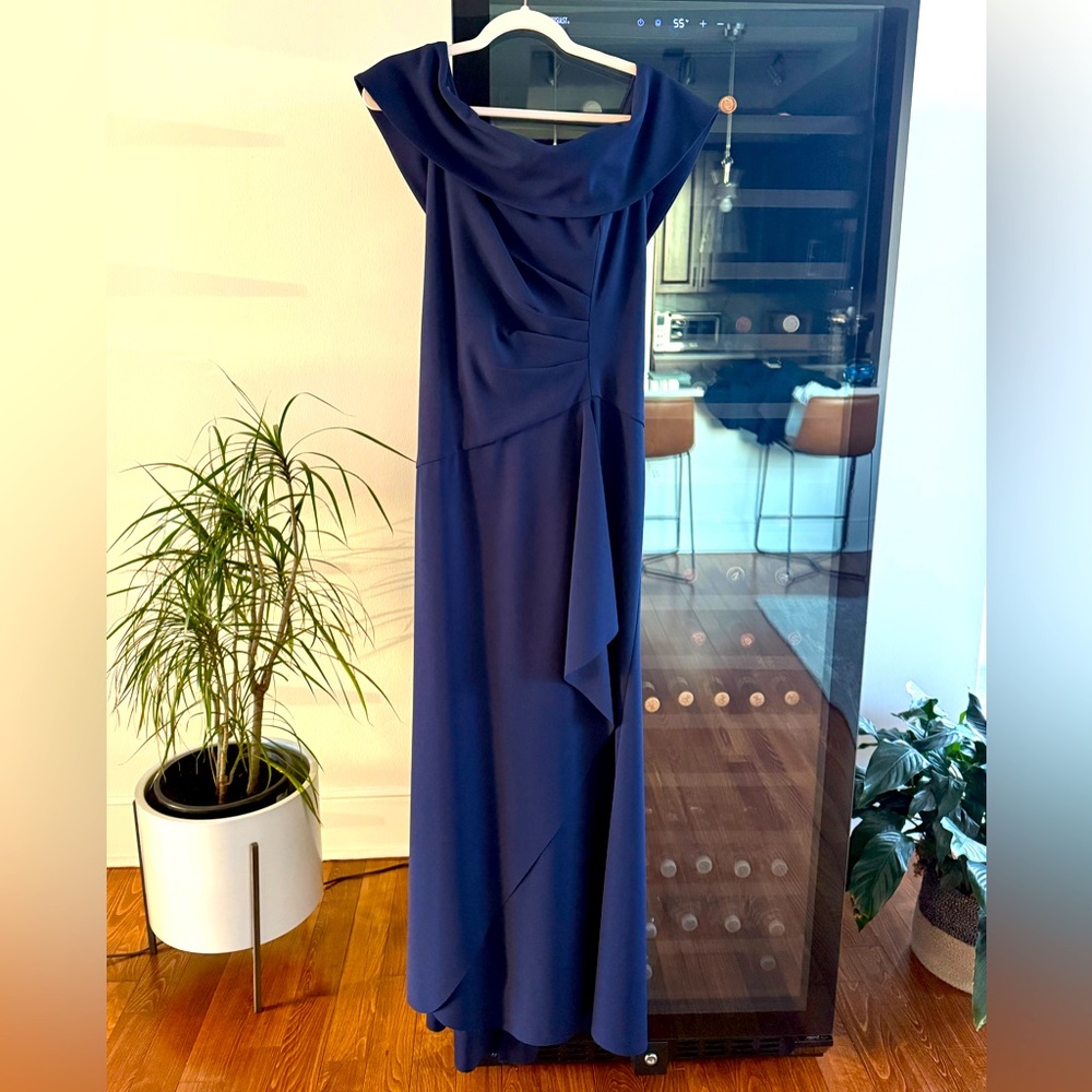 Xscape Off the Shoulder Stretch Crepe Gown; Navy; Size 12